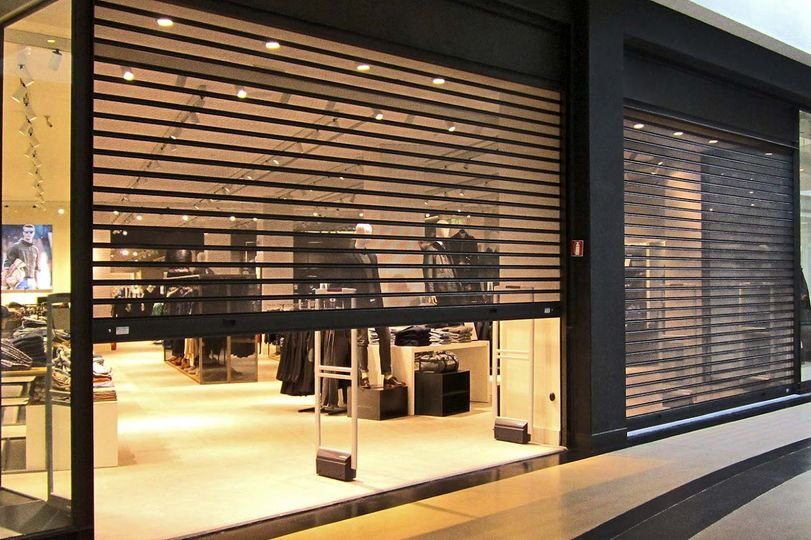 Rideau Métallique à lames micro-perforées